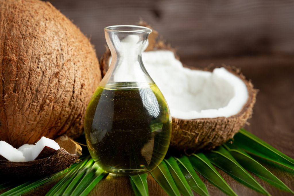 Benefits of Applying Coconut Oil on Face Overnight